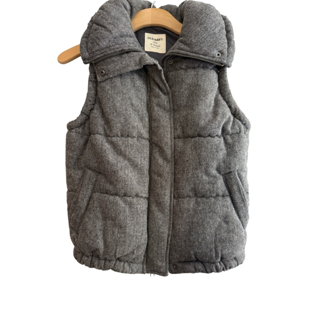 NWT Navy gray puffer vest full-zip & snap closure size XS 2011
